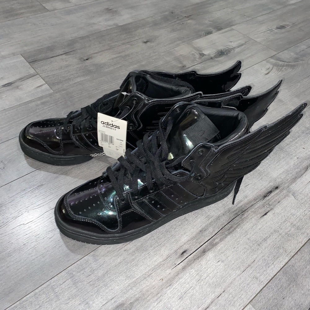 Adidas x Jeremy Scott wings 2.0
